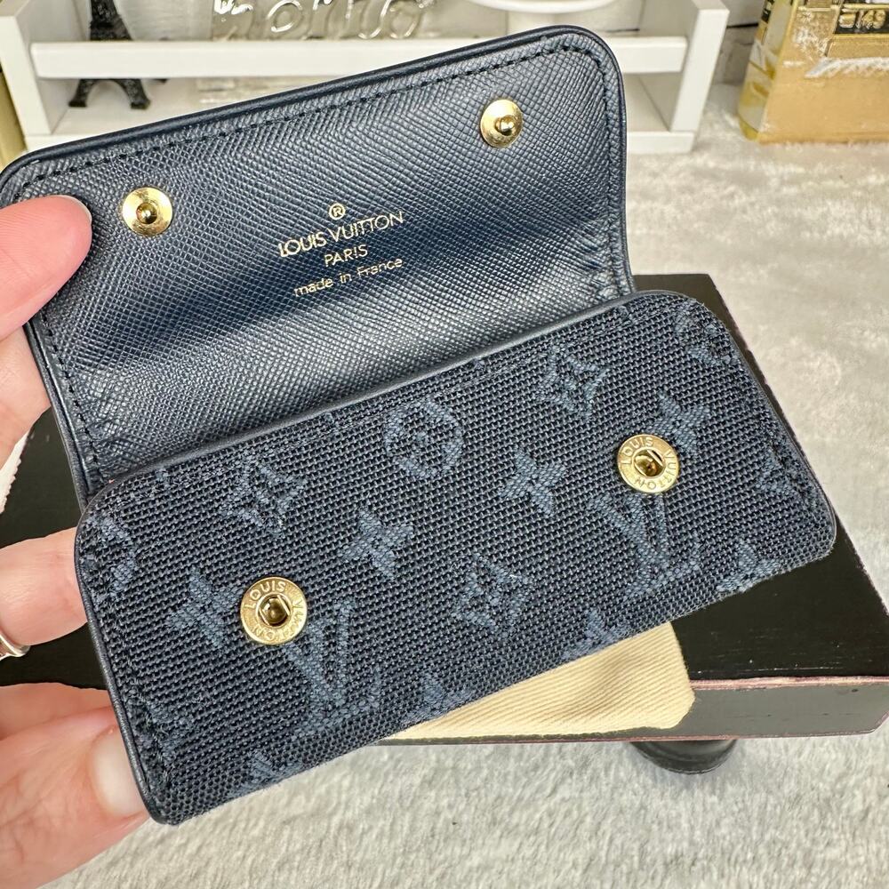 Louis Vuitton Denim key cles 4 Key holder fob keychain Excellent!! - Picture 7 of 12